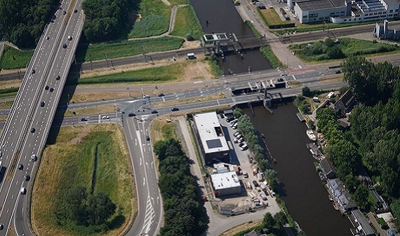 Luchtfoto brug Krommenie